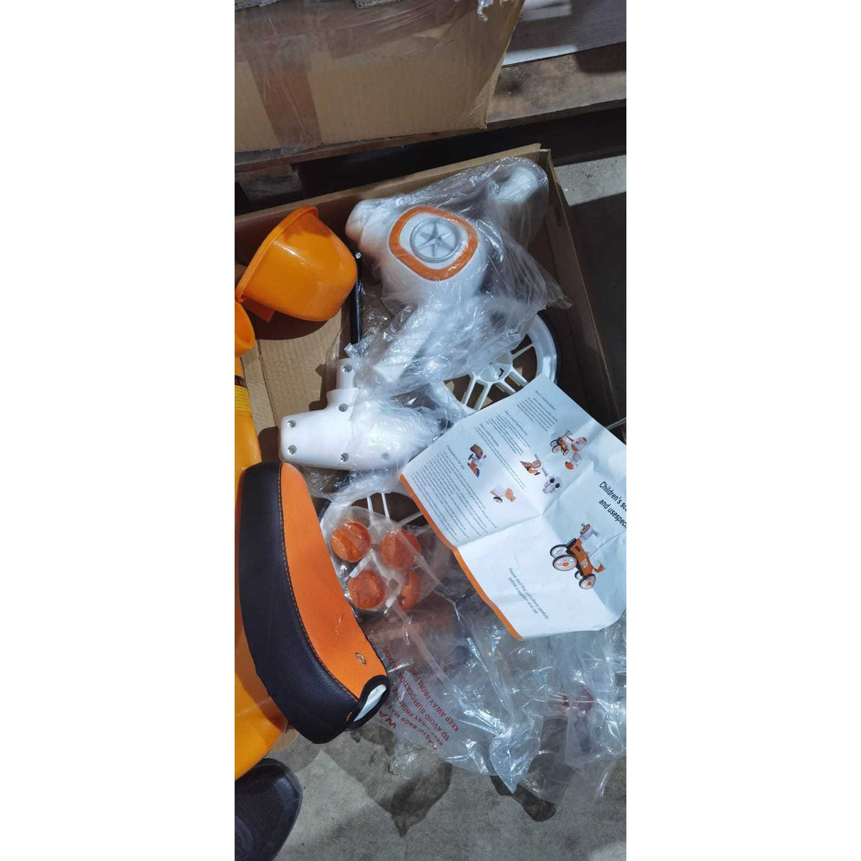 Bicicleta Fara Pedale Pentru Copii Cu Lumini Si Muzica, 4 Roti, Varsta 1-3 Ani, Material Pp, Resigilat - vivimall.ro
