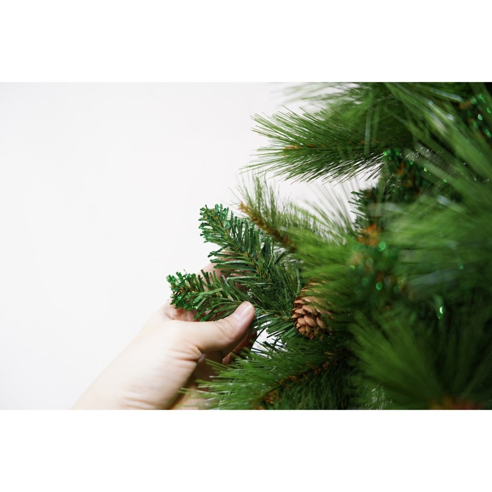Brad artificial de Craciun, Decorat cu conuri de pin, pentru interior/exterior, inaltime 180 cm, 659 ramuri, Vivimall, verde, suport metalic inclus - vivimall.ro