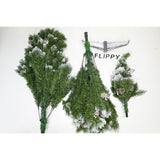 Brad artificial de Craciun nins, decorat cu conuri pin, pentru perete/colt, inaltime 210 cm, diametru 149 cm, 1224 ramuri, Flippy, verde, suport metalic inclus - vivimall.ro