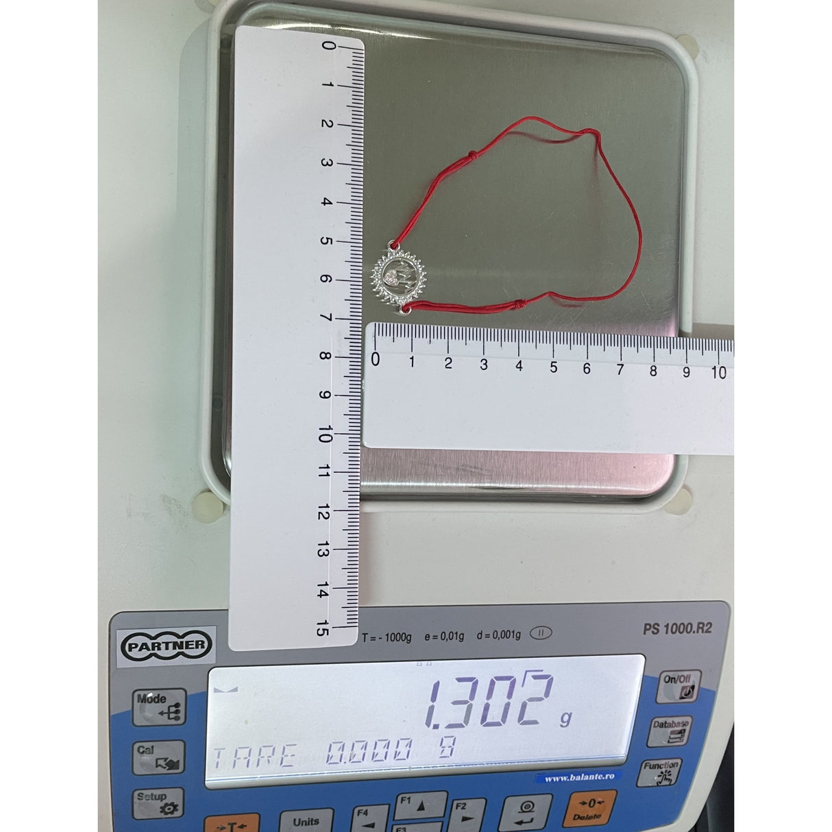 Регулируема гривна от шнур, сребро 925, кръг с пулс и сърце, 1.3 G