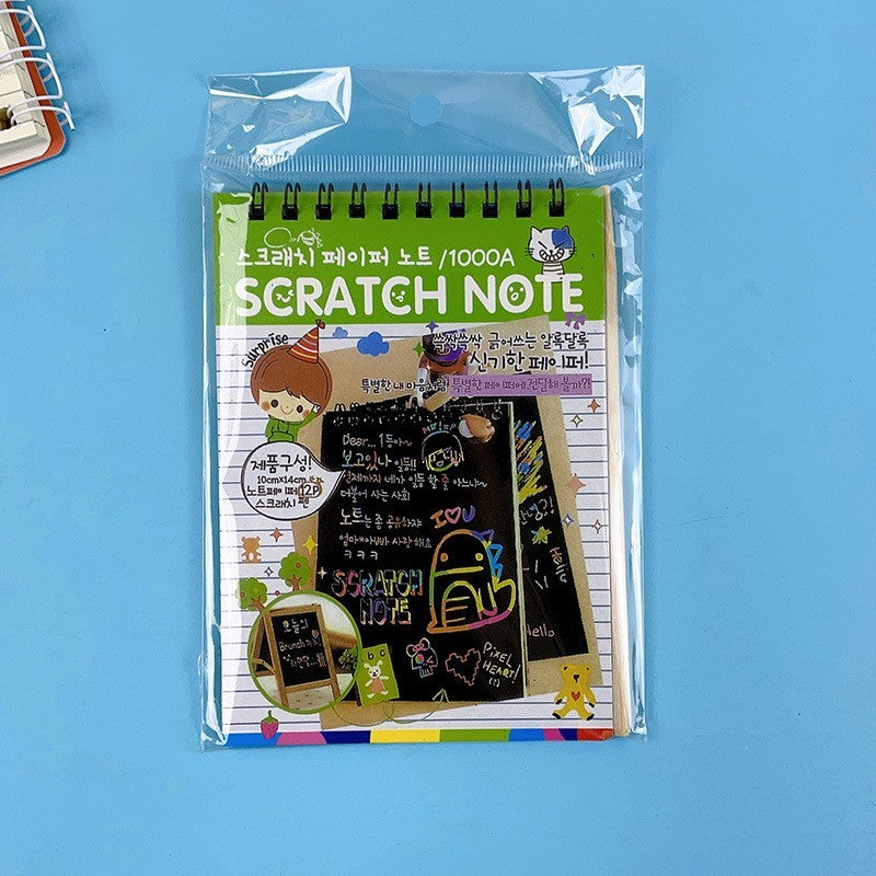 Caiet Cu Fise Razuibile Diy Magic Scratch, 12 File, Curcubeu, Creion Din Lemn, Cartonase Negre, 14.5 X 10 Cm - vivimall.ro