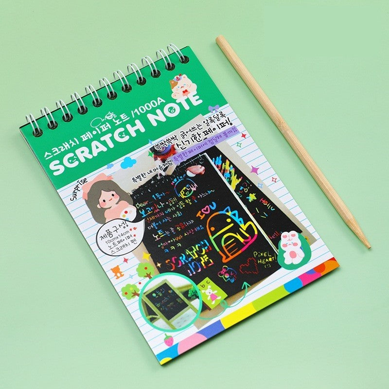 Caiet Cu Fise Razuibile Diy Magic Scratch, 12 File, Curcubeu, Creion Din Lemn, Cartonase Negre, 14.2 X 9.8 Cm - vivimall.ro