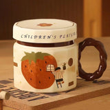 Cana din ceramica, Vivimall, Cana pentru Cafea, Ceai, Cana Universala, Unisex, Cana cu Capac, 9 x 8 x 8 cm, 400 ml, Model Capsuna, Bej - vivimall.ro