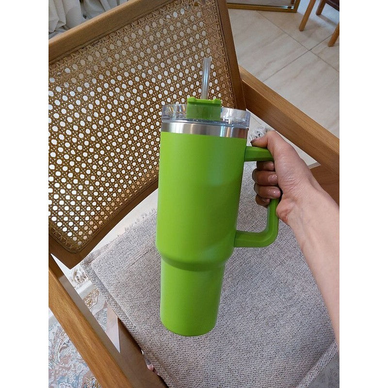 Cană termos plastic cu mâner pentru băuturi calde și reci | ThermoCup - vivimall.ro
