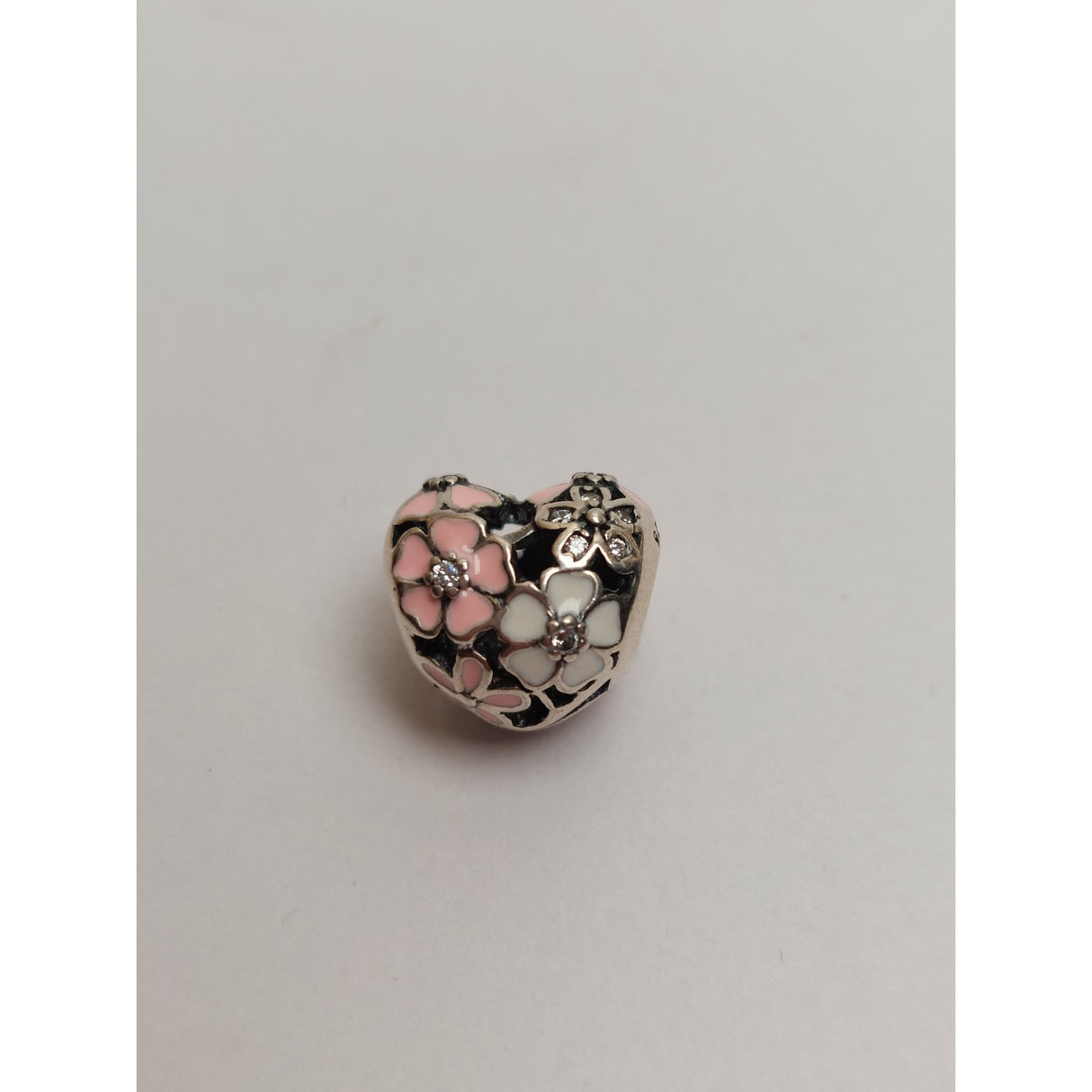 Сребърен медальон 925, сърце с цветя, Jolie Silver, 2.7G