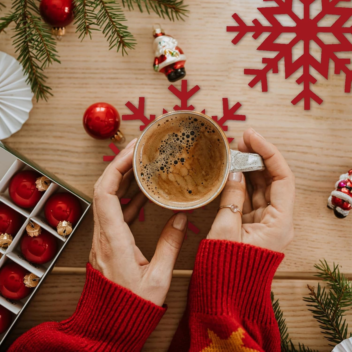 Set 12 Servete pentru Masa si Suporturi de Pahare/Tacamuri, Vivimall, Scris Merry Christmas, 6 Servete 25x35 cm, 6 Suporturi de 10x10 cm, Rosu - vivimall.ro