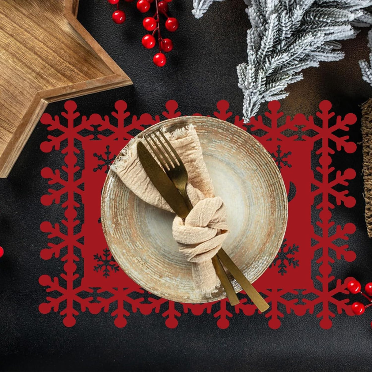 Set 12 Servete pentru Masa si Suporturi de Pahare/Tacamuri, Vivimall, Scris Merry Christmas, 6 Servete 25x35 cm, 6 Suporturi de 10x10 cm, Rosu - vivimall.ro