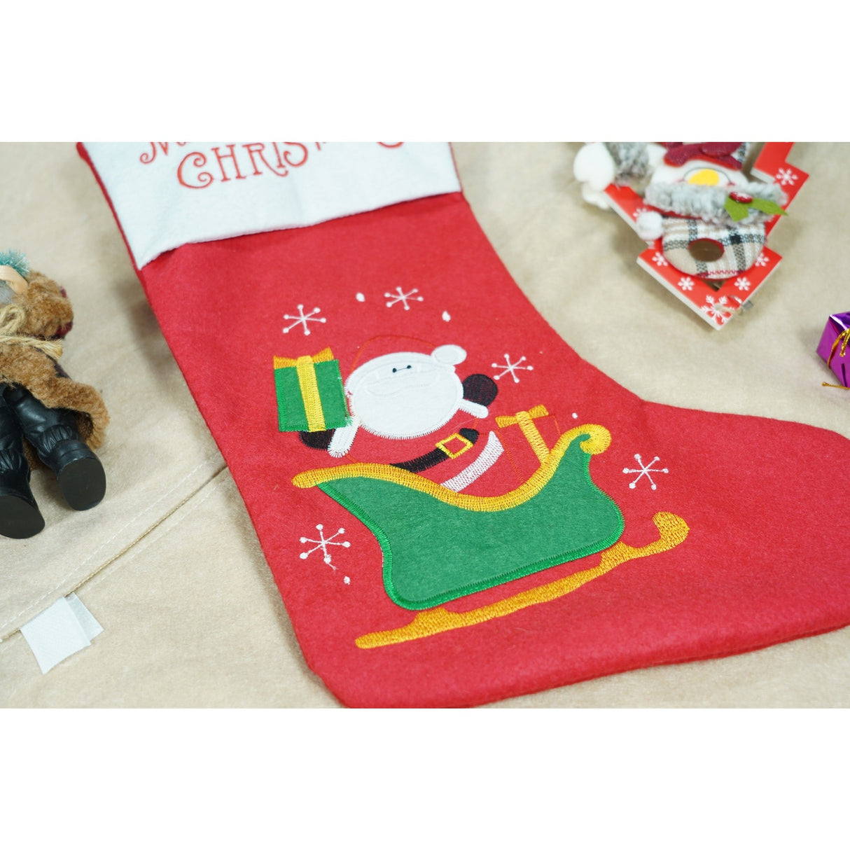 Ciorap Cadouri,Flippy,cu model Mos Craciun, rosu, marimea 19x38 cm, textil, interior - vivimall.ro