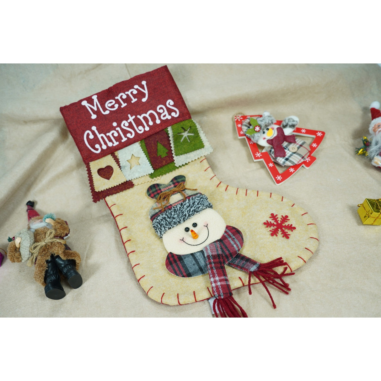 Ciorap Cadouri, Vivimall,cu model om de zapada,crem, marimea 20x40 cm, textil, interior - vivimall.ro