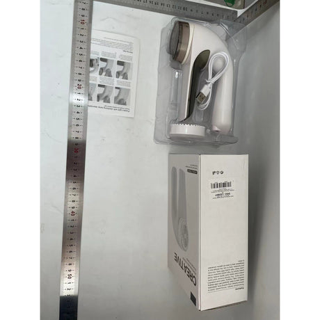 Aparat Pentru Curatat Scame, Par Si Praf, Vivimall, Trimmer pentru Diferite Tipuri De Material, Cu Lame Din Otel Inoxidabil, Maner Ergonomic, Incarcare Prin USB, 15x6x9 cm, Alb - vivimall.ro