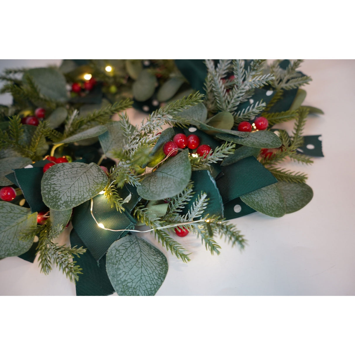 Coronita de Craciun pentru usa, Rosu-Verde, 40 cm, PVC, Artificiala, Decorata, Interior/Exterior, Vivimall - vivimall.ro