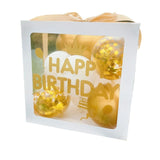 Cutie pentru Baloane, Vivimall, Tematica Aniversare, Model Scris Happy Birthday, Baloane Aurii, Albe si Panglica Incluse, Contur Alb, Transparenta, 30x30 cm - vivimall.ro