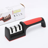 Dispozitiv pentru ascutit cutite Vivimall, cu 3 pozitii, rosu/negru, material inox si ABS, 21.5x5x6 cm - vivimall.ro