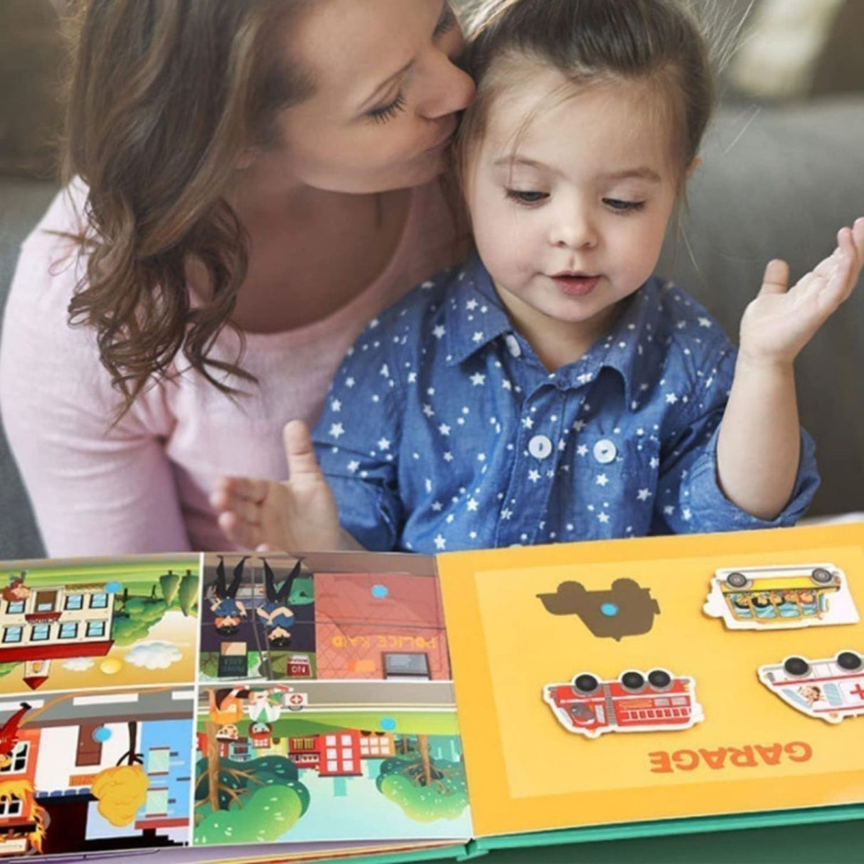 Carte Educativa cu Stickere Reutilizabile, Flippy, Quiet Book Senzoriala cu Pagini Interactive , Joc Montessori, Seria ''Vehicule si Masini'', Puzzle, Dezvolta Motricitatea Fina si Logica, Quiet Book pentru Invatare Timpurie, 3 ani, Multicolor - vivimall.ro
