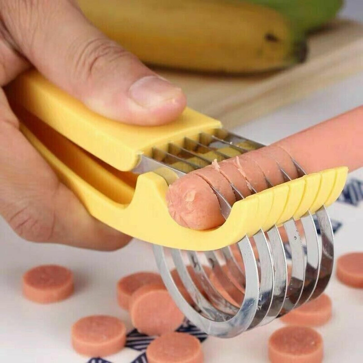 Feliator Pentru Alimente, Accesoriu Pentru Bucatarie, Cutit Pentru Legume Si Fructe, Model Banana, Ergonomic, 17.5X5X4 Cm, Galben - vivimall.ro