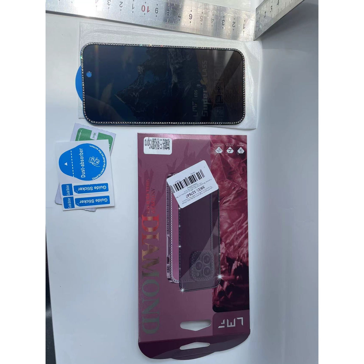 Folie de Protectie, Vivimall, pentru iPhone 15 Pro, Privacy Tempered Glass cu Pietricele, ESD, HD, Transparent - vivimall.ro