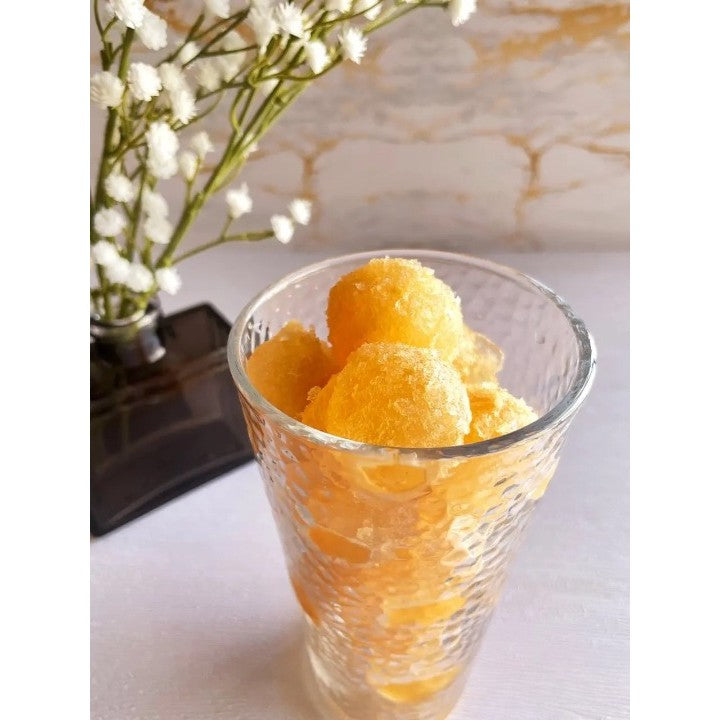 Forma pentru Gheata 2 in 1 Portabila, Vivimall, Tavita sub Forma de Sticla, Diametru 3 cm, Multifunctional, 17 Bilute de Gheata, 27.5 x 11.4 x 5.5 cm, Culoare Alb - vivimall.ro