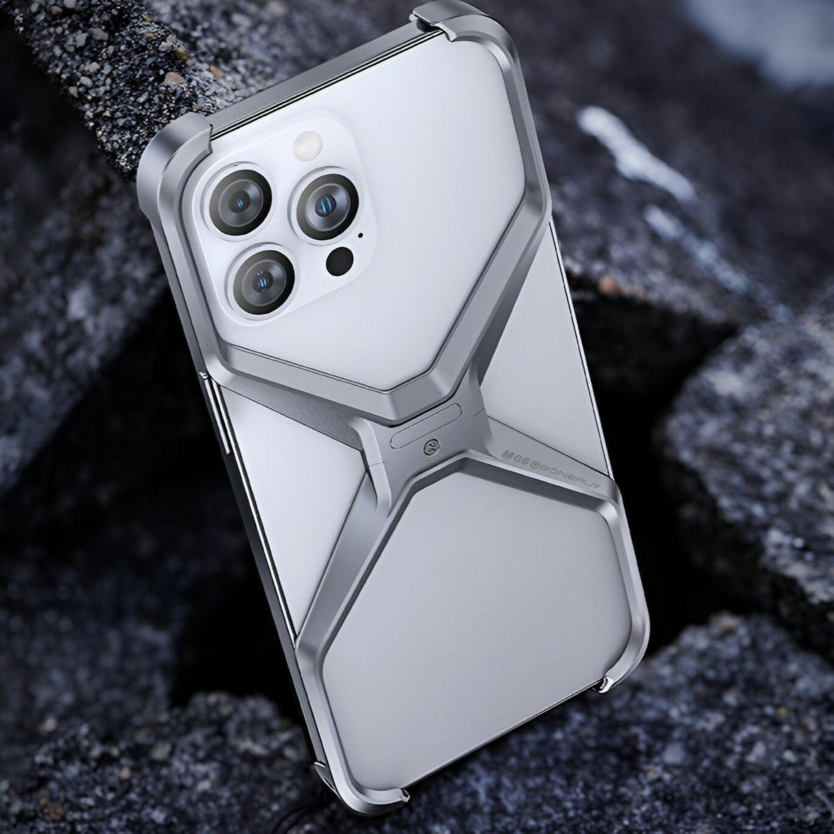Husa Armor X Compatibila cu iPhone 15, Vivimall, Aliaj de Aluminiu, Antisoc, Antizgarieturi, Impermeabila, Margini cu 2 Straturi, Aderent, Montare Usoara, Surubelnita Inclusa, Gri Metalizat - vivimall.ro