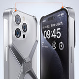 Husa Armor X Compatibila cu iPhone 15 Pro, Vivimall, Aliaj de Aluminiu, Antisoc, Antizgarieturi, Impermeabila, Margini cu 2 Straturi, Aderent, Montare Usoara, Surubelnita Inclusa, Gri Metalizat - vivimall.ro