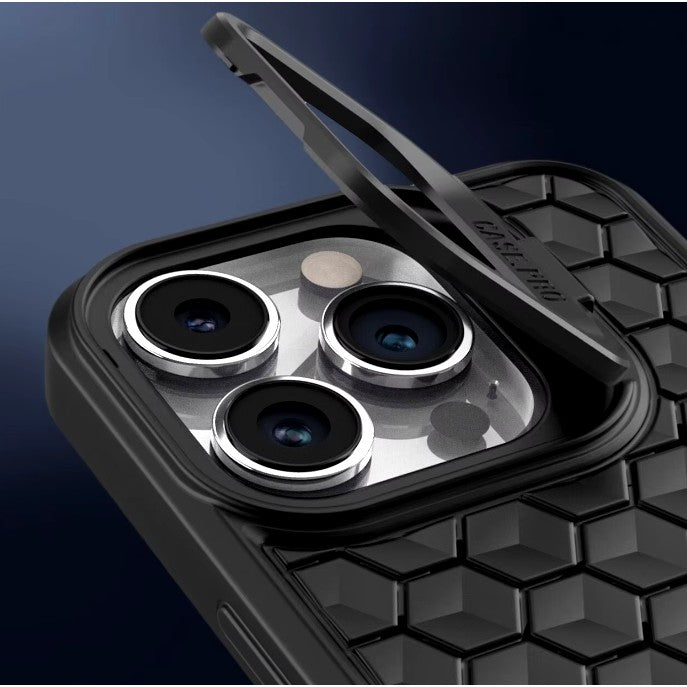 Husă iPhone 14 Pro Max 3D Cube cu inel cameră, imagine lifestyle pe birou, culoare neagră