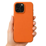 Husă Flippy iPhone 16 Pro portocaliu, detaliu interior microfibră și margini ridicate antișoc 1,2 mm