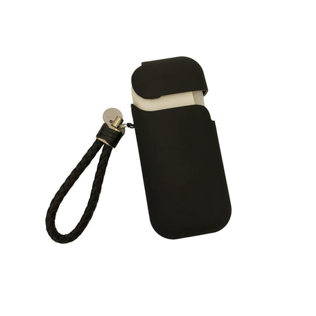 Husă neagră din policarbonat pentru IQOS 2.4 Plus, Full Body cu agățătoare, vedere frontală