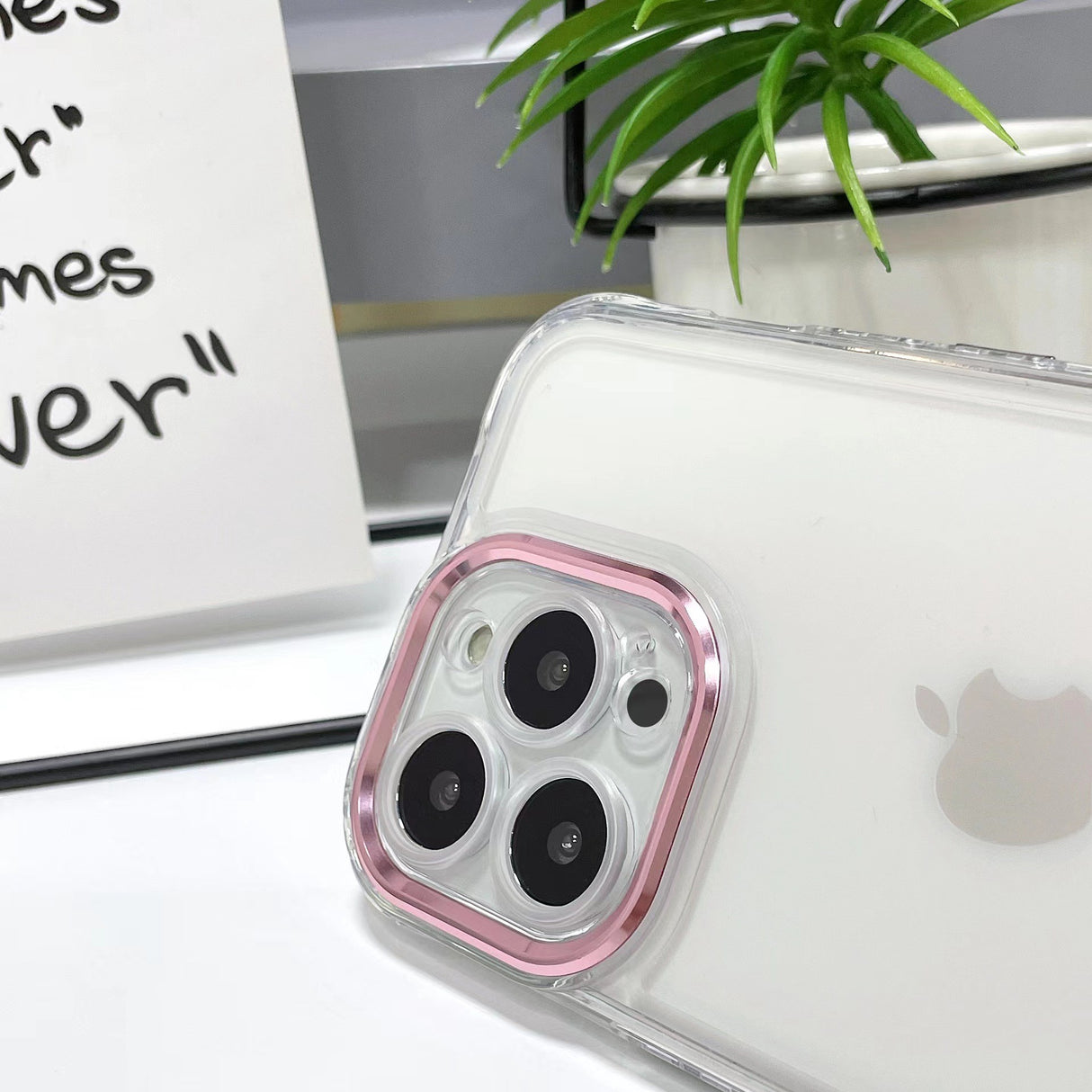 Husa MagSafe Silicone pentru iPhone 12 Pro Max, Flippy, Transparenta, Magnetica, Extra Protectie Camera Roz - vivimall.ro