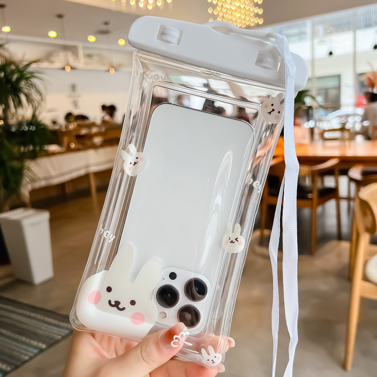 Husa subacvatica Kids Waterproof Flippy, Snowproof, Universala, cu Snur, pentru telefon sau documente, Bunny, Alb - vivimall.ro