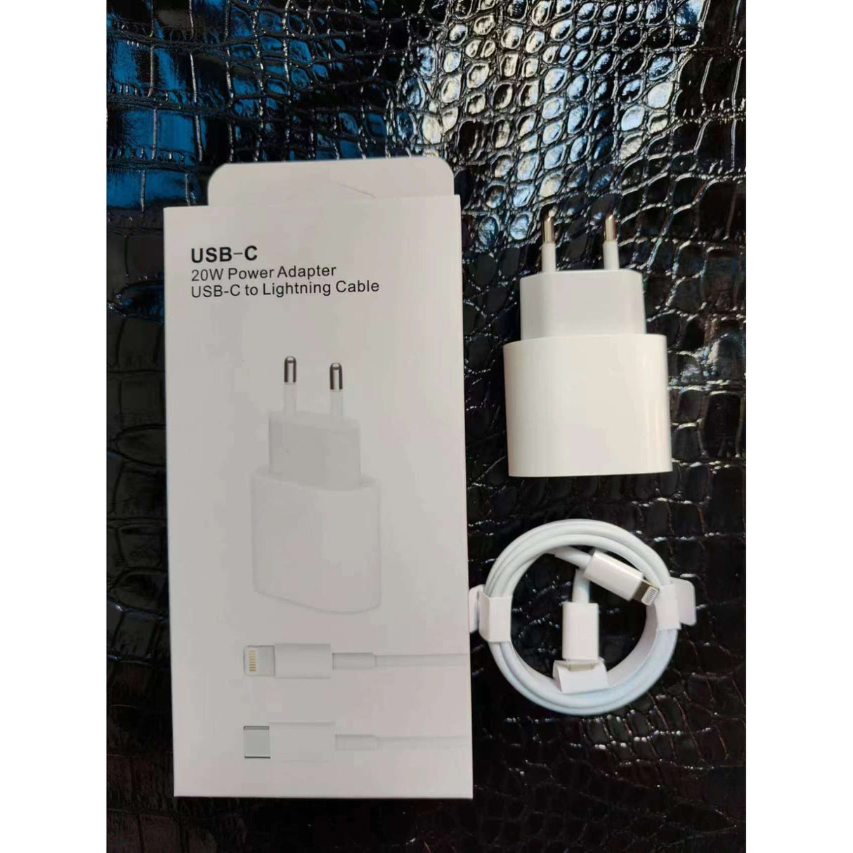 Incarcator compatibil cu iPhone, USB Type-C, Fast charge, Putere 20W, Vivimall, Alb - vivimall.ro