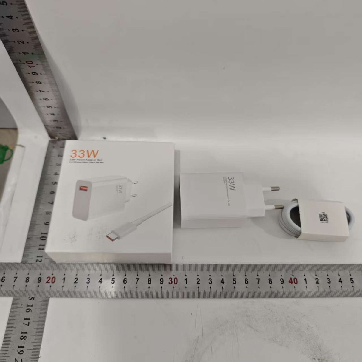 Incarcator Retea Super Charge pentru Telefon, Vivimall, 33W Standard UE, Port USB-B cu Cablu TYPE-C de 1m Inclus, Alb - vivimall.ro