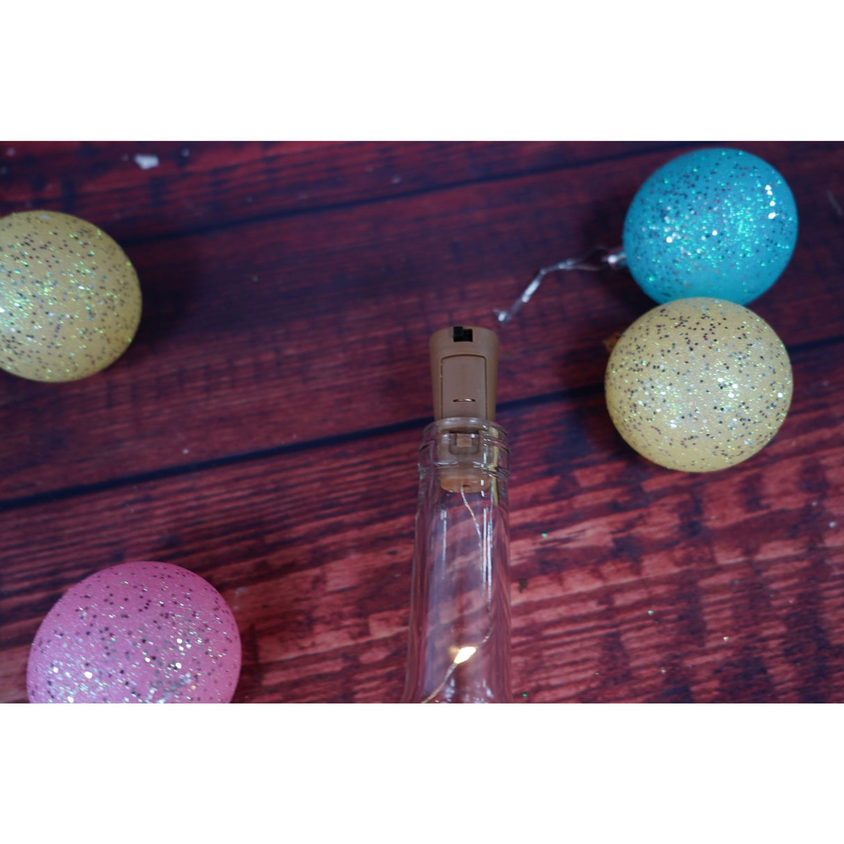 Instalatie de Craciun, Liniara, 2 m, Baterii, 20 LED-uri, Alb Cald, Fir Cupru, Interior/Exterior, Vivimall - vivimall.ro