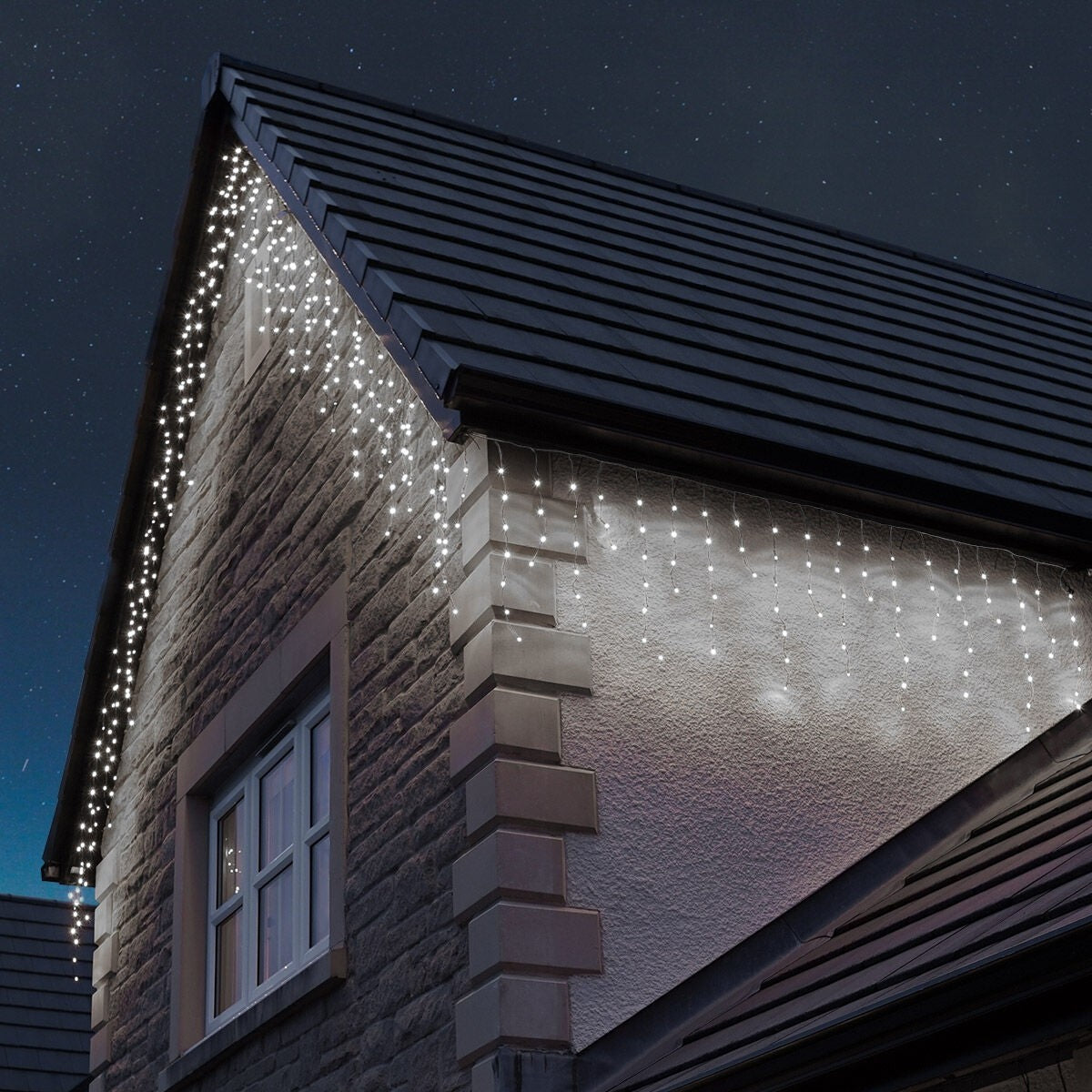 Коледна инсталация, 220 M, LED диоди, ресни, студено бяло, светкавица, захранване, свързваемост, гумиран проводник, 220V