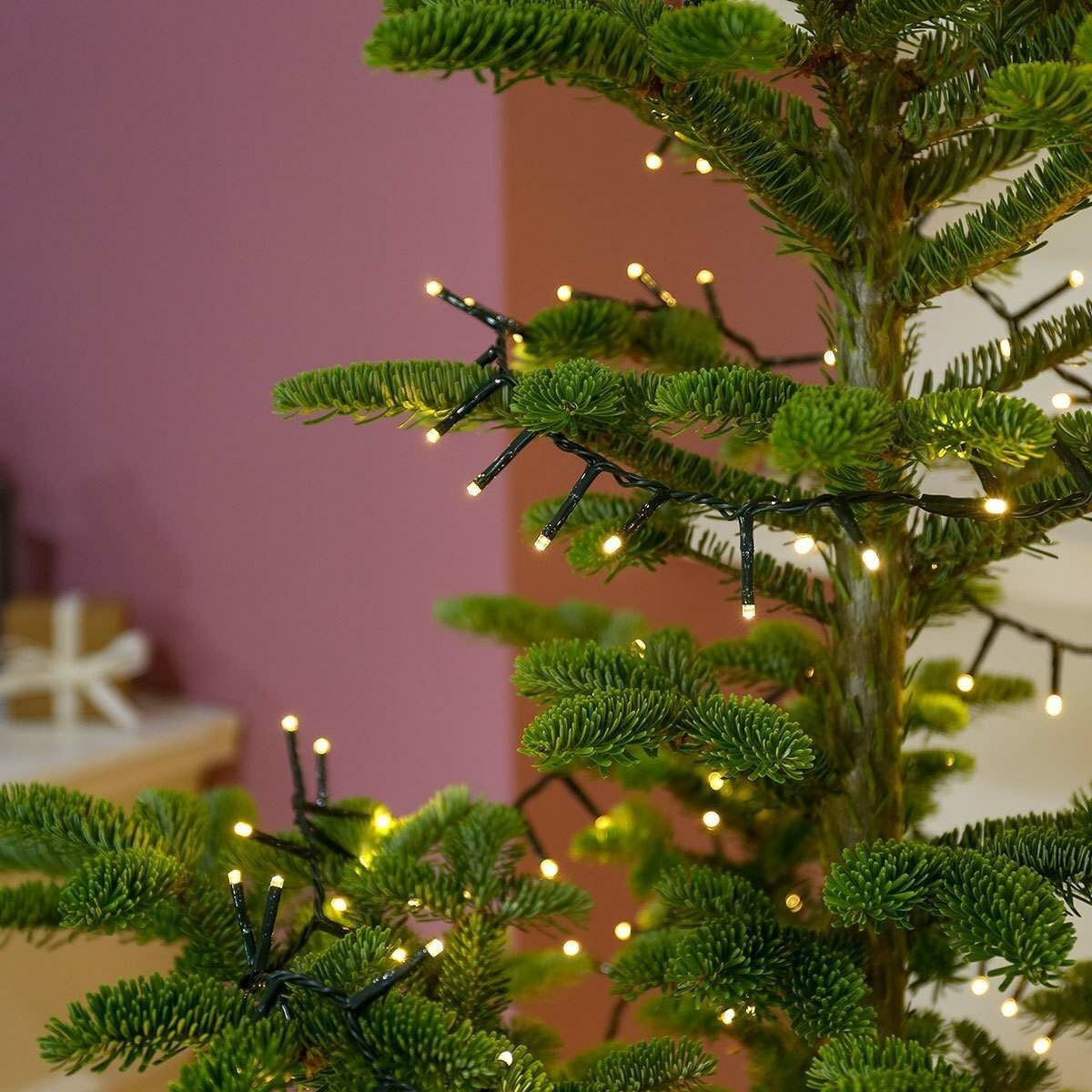 Instalatie Craciun, 50 m, 450 Led-uri ,Liniara, Alb cald, 8 jocuri de lumini, Transformator cu telecomanda, Interconectabila, Prelungitor 5 m inclus, Fir Verde, Vivimall - vivimall.ro