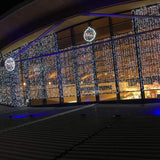 Instalatie Craciun Profesionala de Exterior IP65, Tip Perdea, 6m x 5m, 3000 Led-uri Mari, Alb rece, cu flash, Alimentator 1,5 m, Interconectabila, Fir negru, Vivimall - vivimall.ro