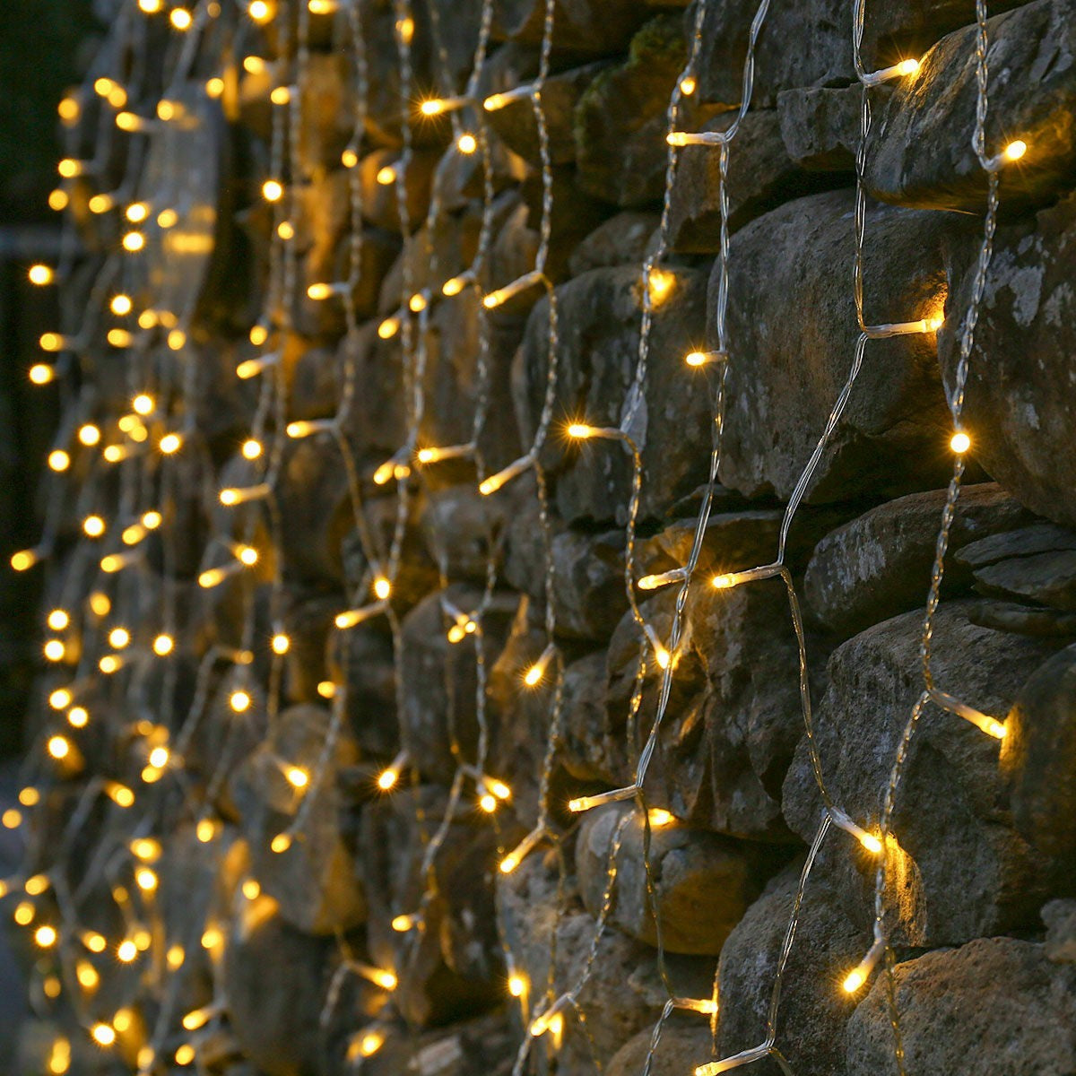 Instalatie Craciun, Tip Perdea, 1 m x 1 m, 60 LED-uri, Alb Cald, Controler, 8 jocuri de lumini, Interconectabila, Fir transparent, Interior/ Exterior, Vivimall - vivimall.ro