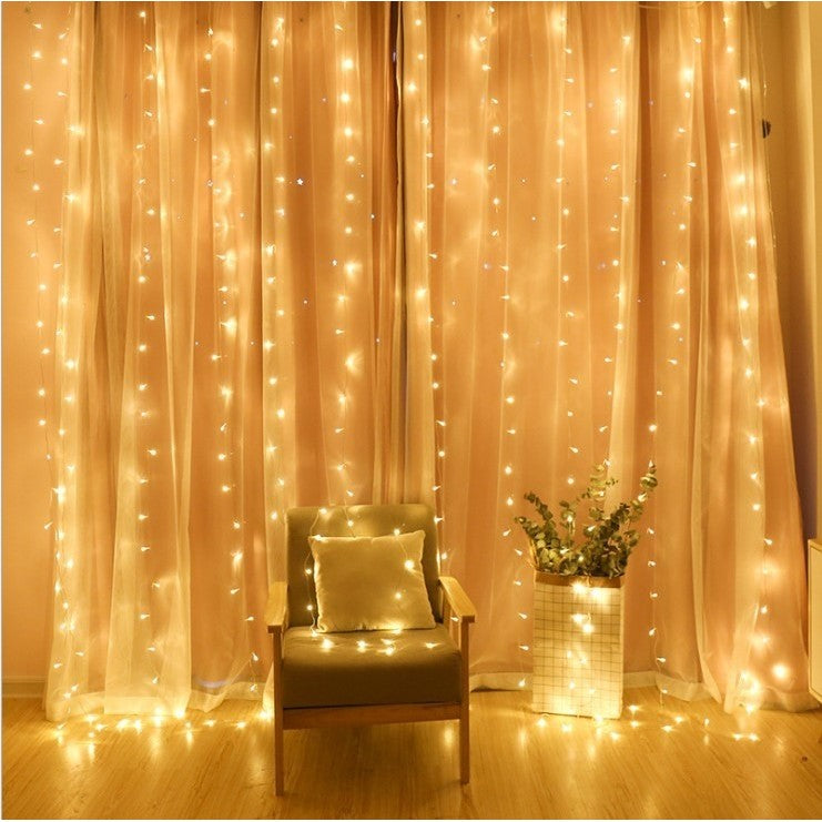 Instalatie Craciun, Tip Perdea, IP44, 2 m x 2 m, 240 LED-uri, Alb cald, cu flash, Transformator, Interconectabila, Prelungitor 3 m inclus, Fir transparent, Interior/ Exterior, Vivimall - vivimall.ro