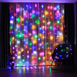 Instalatie Craciun, Tip Perdea IP44, 3m x 2m, 200 Led-uri, Multicolor, USB si telecomanda cu 8 functii, Vivimall - vivimall.ro