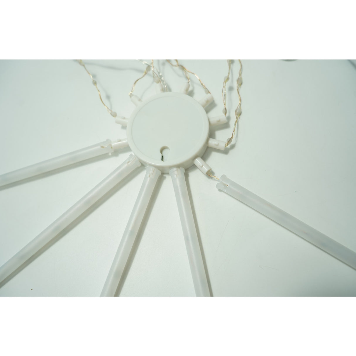 Instalatie de Craciun,96 LED-uri,joc de lumini,multicolor RGB,moara de vant,cu transformator,fir cupru,interior/exterior,Vivimall - vivimall.ro