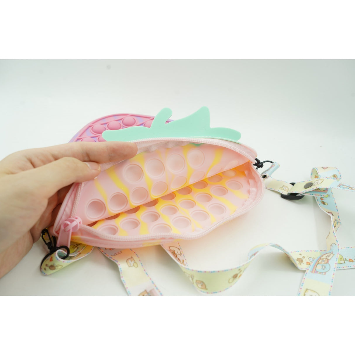 Силиконова антистрес играчка Pop It Now and Flip It, ягода