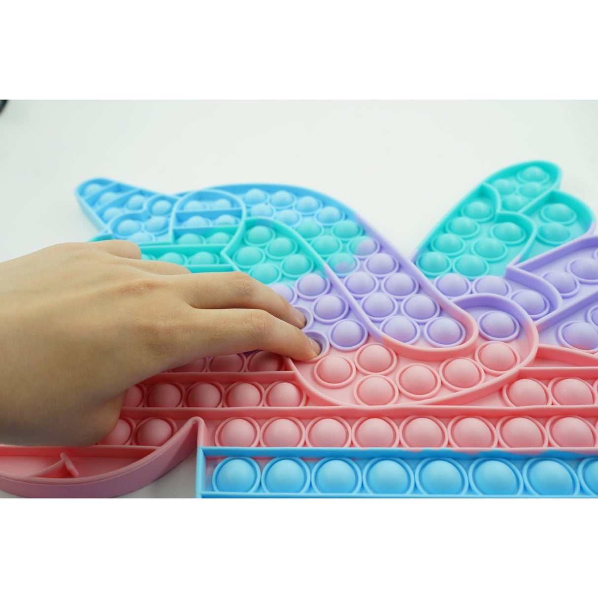 Антистрес силиконова играчка Pop It Now And Flip It, еднорог с крила, дъга