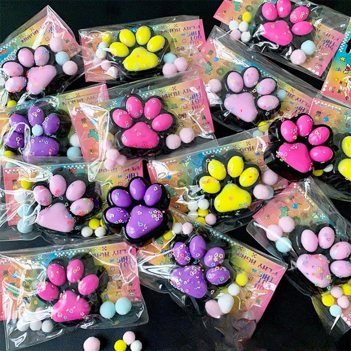 Jucarie Antistres Squishy, Vivimall, cu Revenire Lenta, Squeeze Pinch Family, Model Labuta de Pisica, 6.8x6.2 cm, 55g, Ambalaj Transparent, Galben - vivimall.ro