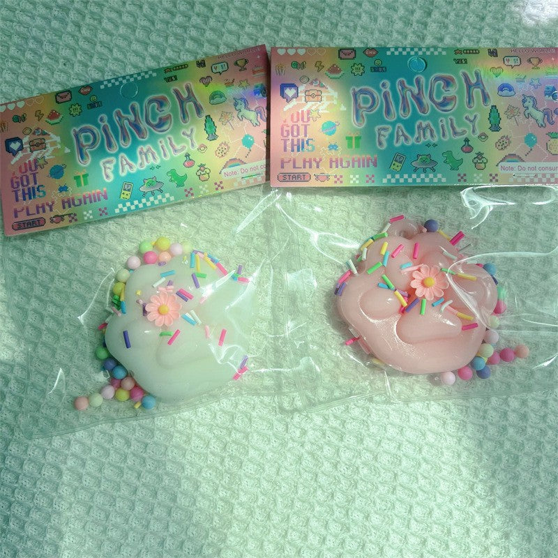 Jucarie Antistres Squishy, Vivimall, cu Revenire Lenta, Squeeze Pinch Family Model Labuta de Pisica, 6x6 cm, 45g, Ambalaj Transparent, Roz - vivimall.ro