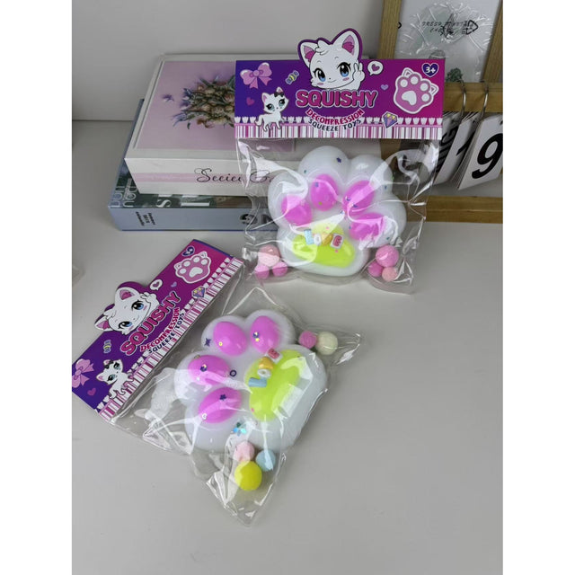 Jucarie Antistres Squishy, Flippy, cu Revenire Lenta, Modele diverse, 220g, 12.5 x 10.5 cm Squeeze Pinch Family, Ambalaj Transparent - vivimall.ro