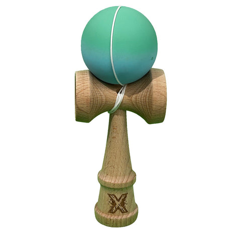 Jucarie Kendama X Originala, Profesionala, Flippy, din Lemn, Rubber Grip, 18 cm, Gradient Turcoaz/Alb - vivimall.ro