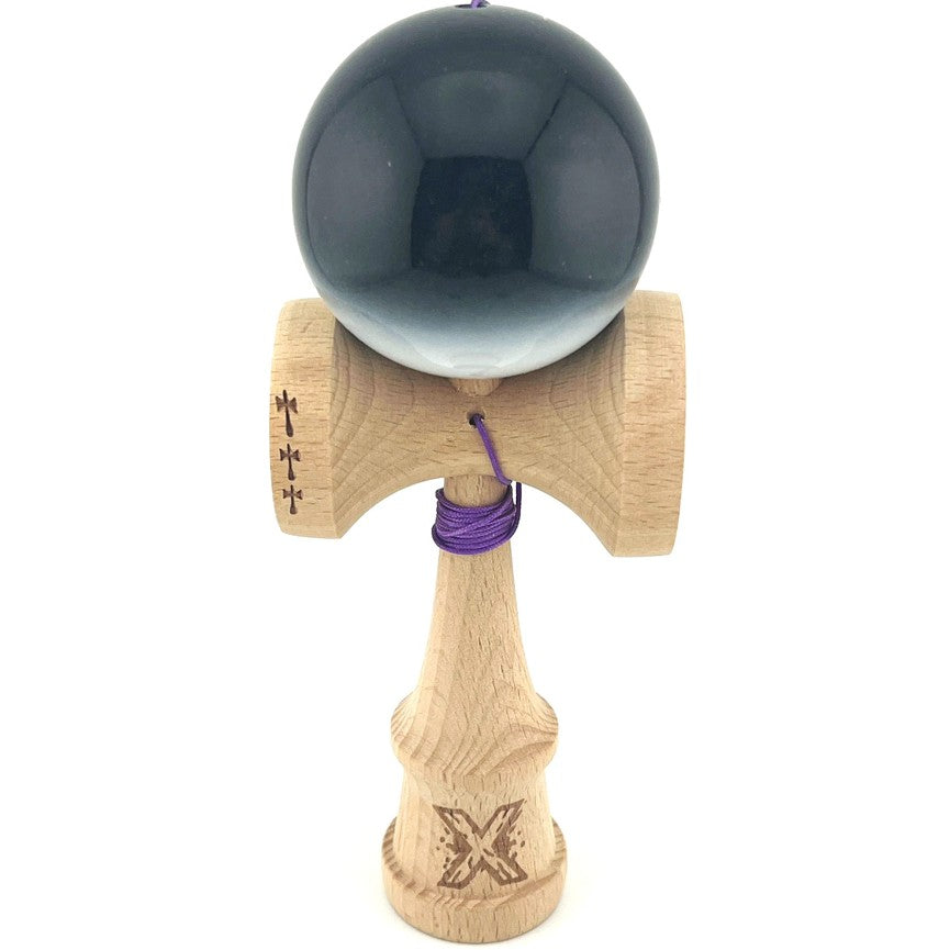 Kendama X Originala, Profesionala, Flippy, Big Cups V2, Super Sticky, Rulment Metalic cu Ata 55 cm, Negru/Alb - vivimall.ro