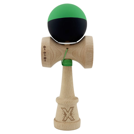 Kendama X Originala, Profesionala, Vivimall, Cupe Mari KING SIZE V3, Rubber Grip, Gaura in Baza, Rulment Metalic, din lemn 18 cm, Ata 55 cm, Bicolor Verde/Negru - vivimall.ro