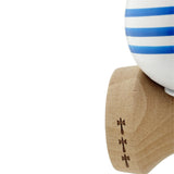 Kendama X Originala, Profesionala, Flippy, Super Sticky cu Cupe Mari KING SIZE V3, Gaura in Baza, Rulment Metalic, din lemn 18 cm, Ata 62/65 cm, Special Alb/Albastru - vivimall.ro