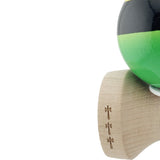 Kendama X Originala, Profesionala, Vivimall, Super Sticky cu Cupe Mari KING SIZE V3, Gaura in Baza, Rulment Metalic, din lemn 18 cm, Ata 62/65 cm, Galben/Negru/Verde - vivimall.ro