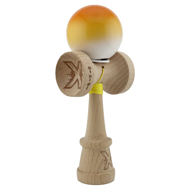 Kendama X Originala, Profesionala, Vivimall, Super Sticky cu Cupe Mari KING SIZE V3, Gaura in Baza, Rulment Metalic, din lemn 18 cm, Ata 62/65 cm, Gradient Portocaliu/Galben/Alb - vivimall.ro