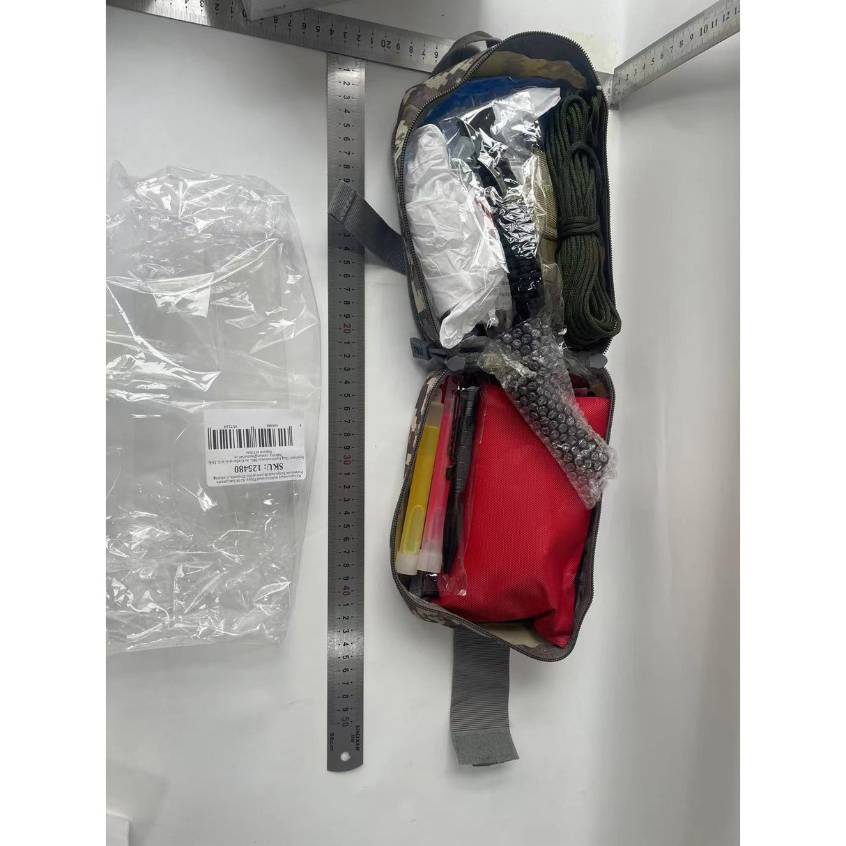 Kit supravietuire multifuncional Flippy, 42 de Instrumente Profesionale, Echipament de prim-ajutor, Drumetie, Camping - vivimall.ro